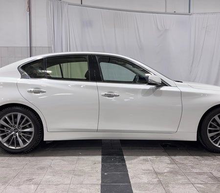 Blanco Infiniti Q50 LUXE 2024