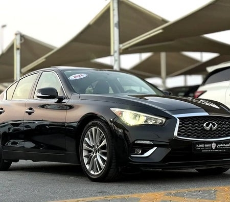 Siyah Infiniti Q50 Turbo 2022