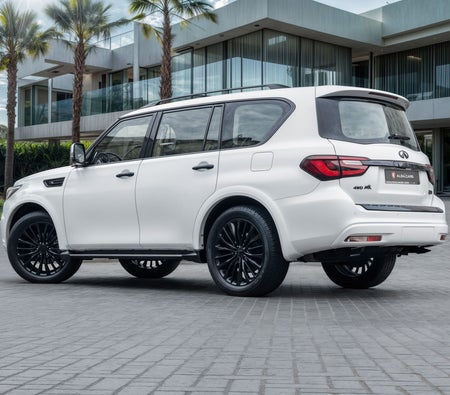 Blanc Infiniti QX80 Black Edition 2023 Blanc Infiniti QX80 Black Edition 2023