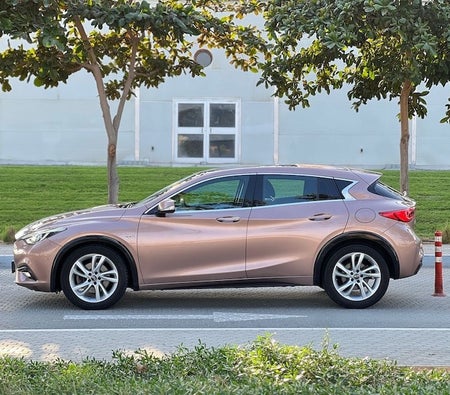 Infiniti Q30 Premium 2017, photo 4 of 4