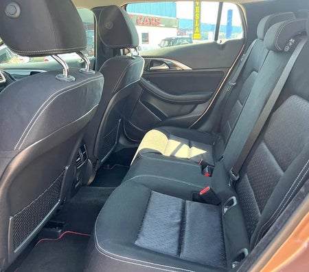 Infiniti QX30 LUXE 2018, photo 4 of 4
