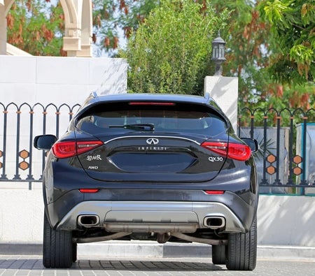 Infiniti QX30 Luxury 2018, photo 4 of 4