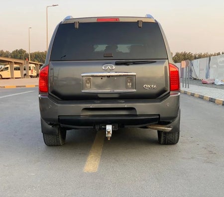 Gray Infiniti QX56 2009