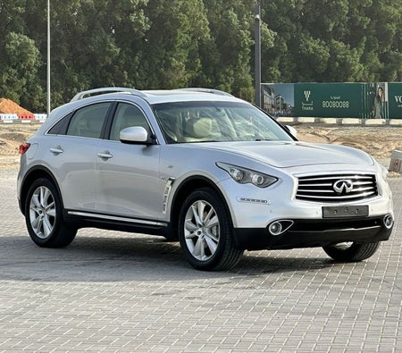 英菲尼迪 QX70 2015, photo 2 of 4