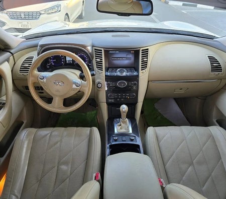 Infiniti QX70 Limited 2018, photo 3 of 4