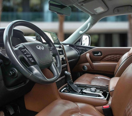 Infiniti QX80 LUXE 2023, photo 4 of 4