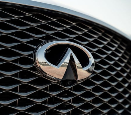 Infiniti QX80 2024, photo 2 of 4