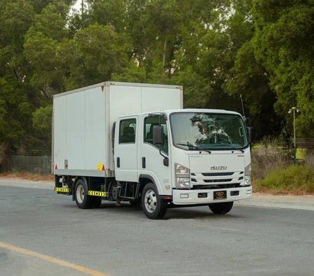White Isuzu N-SERIES NPR 2022