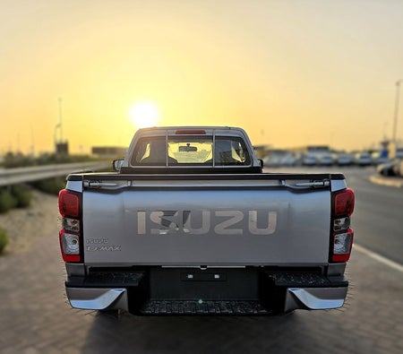 Silver Isuzu D Max 2026