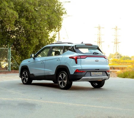 蓝色 江淮汽车 JS4 Intelligent 2023