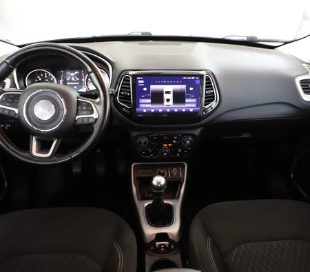 zwart Jeep Compass 1.6 Multijet Longitude 4x2 BVM 120ch 2021