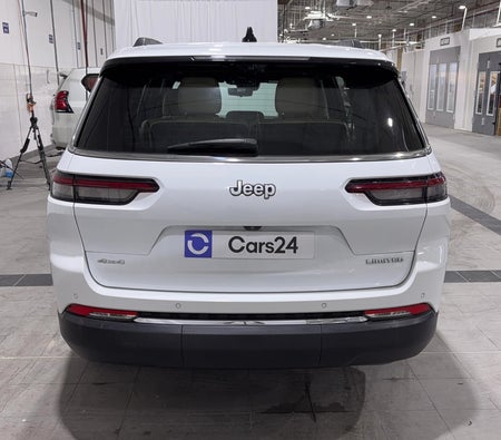 White Jeep Grand Cherokee L Limited 2024 White Jeep Grand Cherokee L Limited 2024