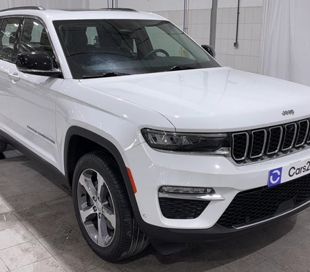 White Jeep Grand Cherokee LIMITED+ 2023 White Jeep Grand Cherokee LIMITED+ 2023
