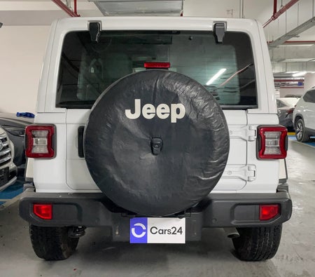 White Jeep Wrangler Sahara 2023