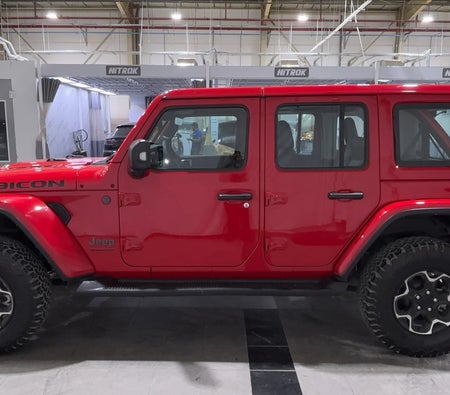 Red Jeep Wrangler Unlimited Rubicon 2023