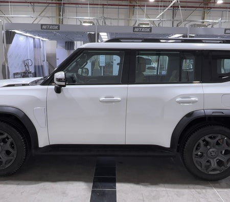 White Jetour T2 Luxury 2026