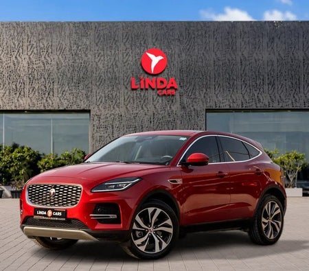 Jaguar E Pace SE 2021, photo 1 of 4