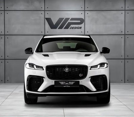 Jaguar F Pace SVR 2021, photo 2 of 4