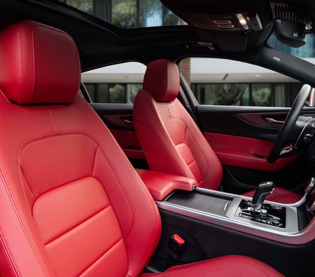 Black Jaguar XE XE 2024