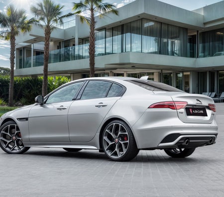Plata Jaguar XE R-Dynamic 2021 Plata Jaguar XE R-Dynamic 2021