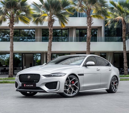 Plata Jaguar XE R-Dynamic 2021 Plata Jaguar XE R-Dynamic 2021