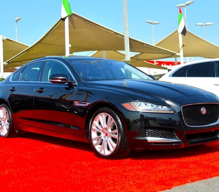 Jaguar XF R-Sport 2020, photo 2 of 4