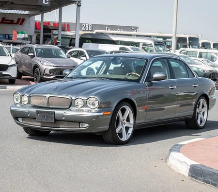جاغوار XJ 2006, photo 2 of 4