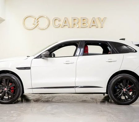 Jaguar F Pace R-Dynamic 2022, photo 4 of 4