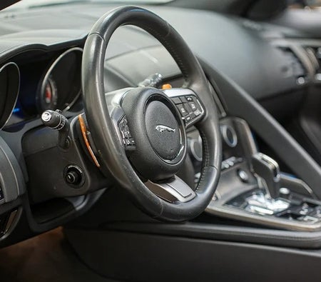 Beyaz Jaguar F Type S 2015