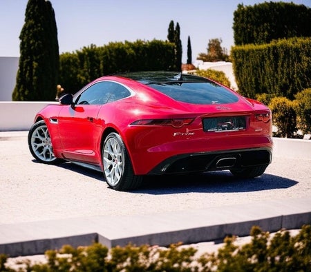 rojo Jaguar F Type R-Dynamic 2018