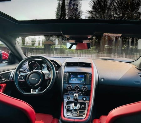 rojo Jaguar F Type R-Dynamic 2018