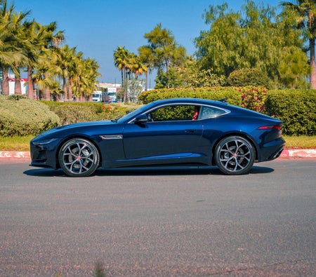 Mavi Jaguar F Type 2023