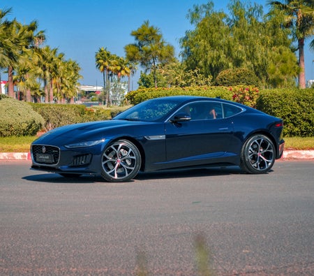 Azul Jaguar F Type 2023