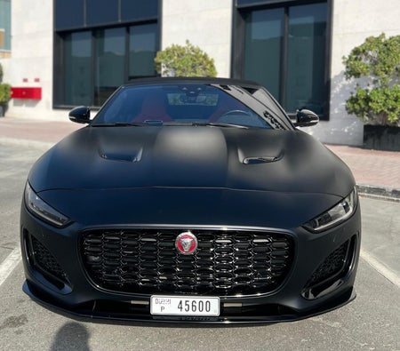 Black Jaguar F Type 2023