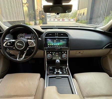 Gray Jaguar XE SE 2020