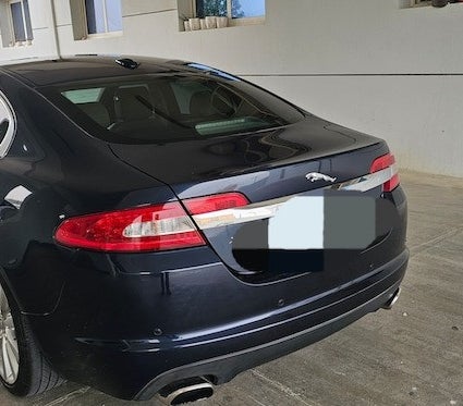 Blue Jaguar XF 2011