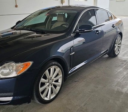 Blue Jaguar XF 2011