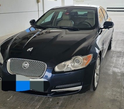 Blue Jaguar XF 2011