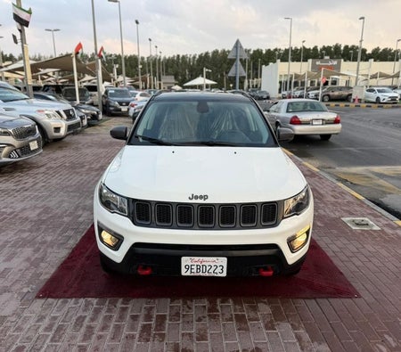 جيب Compass Trailhawk 2018, photo 2 of 4