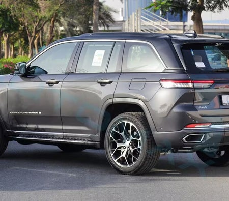  Jeep Grand Cherokee Summit Reserve 2025