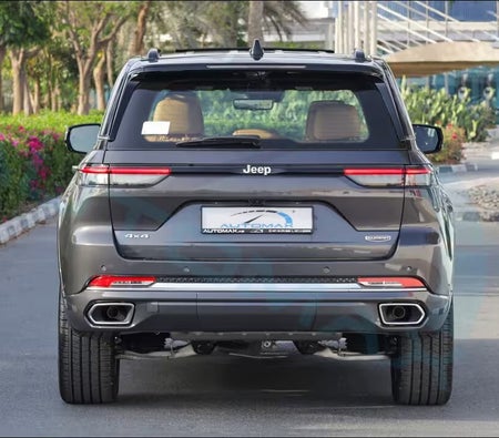  Jeep Grand Cherokee Summit Reserve 2025