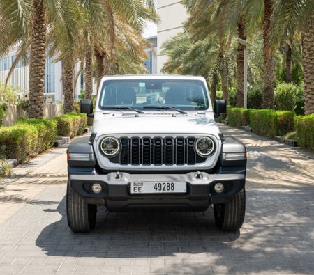Jeep Wrangler 2025, photo 2 of 4