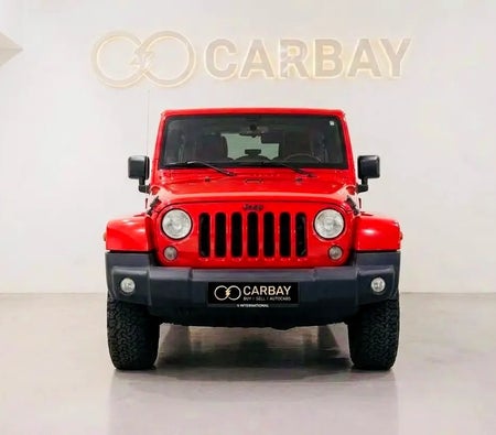 Красный Jeep Wrangler 2017 год Красный Jeep Wrangler 2017 год