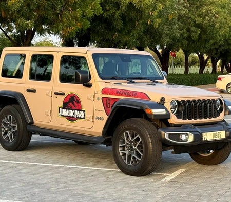 Beige Jeep Wrangler Sahara Unlimited 2024