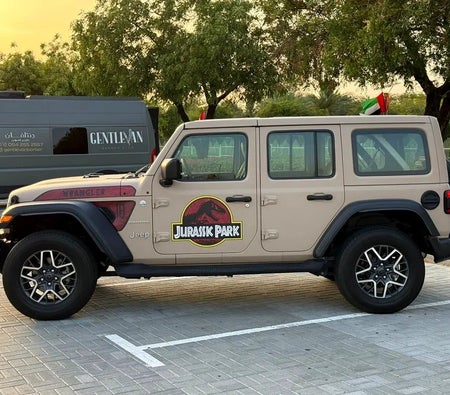 Beige Jeep Wrangler Sahara Unlimited 2024