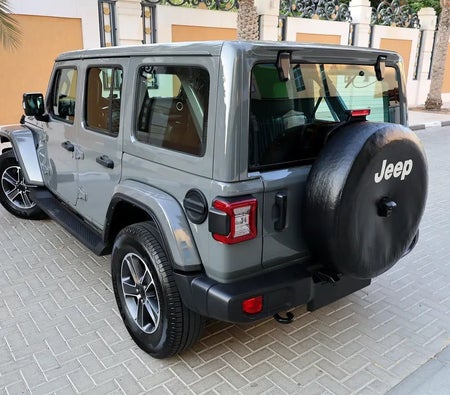 Jeep Wrangler Unlimited Sahara 2023, photo 3 of 4