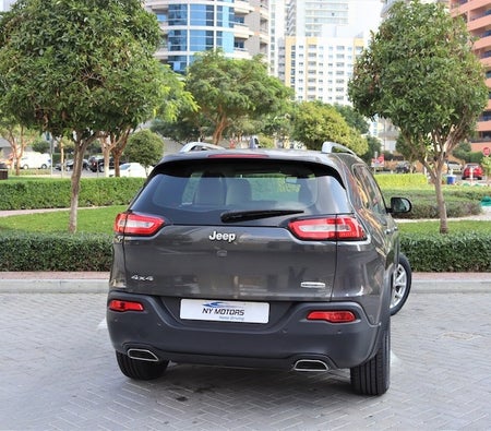 gris Jeep Cherokee Longitude 2016