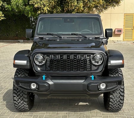 Jeep Wrangler 4xe 2024, photo 2 of 4