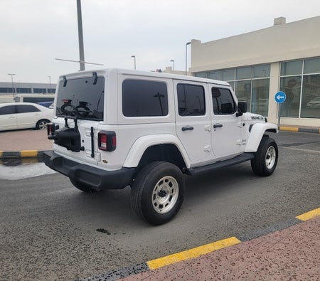 White Jeep Wrangler Sport 2019