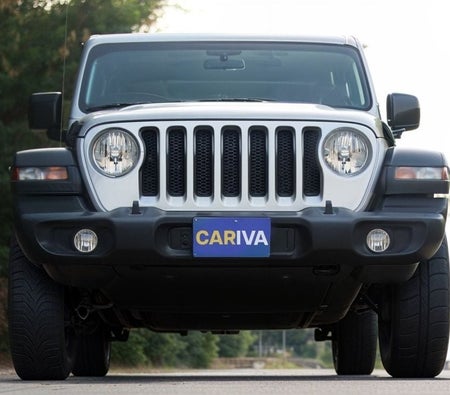 D'argento Jeep Wrangler 2023